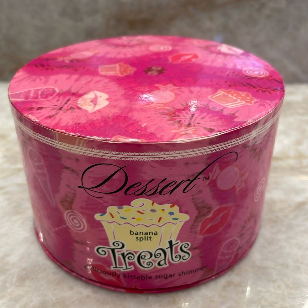 RARE VINTAGE JESSICA SIMPSON DESSERT BANANA SPLIT POWDER FOR BODY!  BRAND NEW!